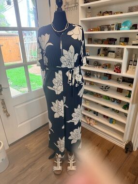 NWT Lane Bryant Flutter Sleeve Jumpsuit Floral Wide-Leg Jumpsuit